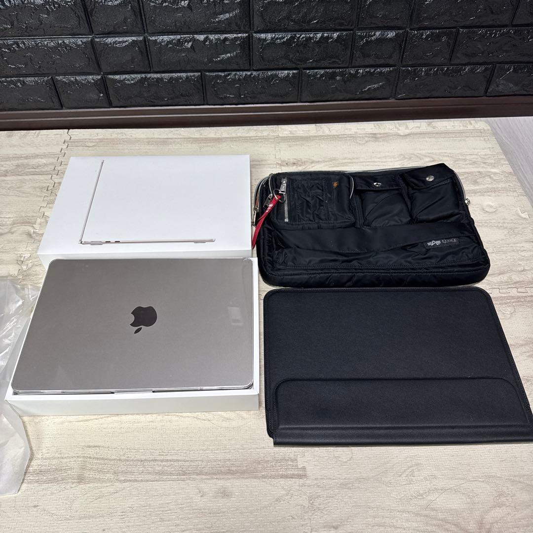 MacBook Air M2 MLYJ/A アルファインダストリーズpcケース付