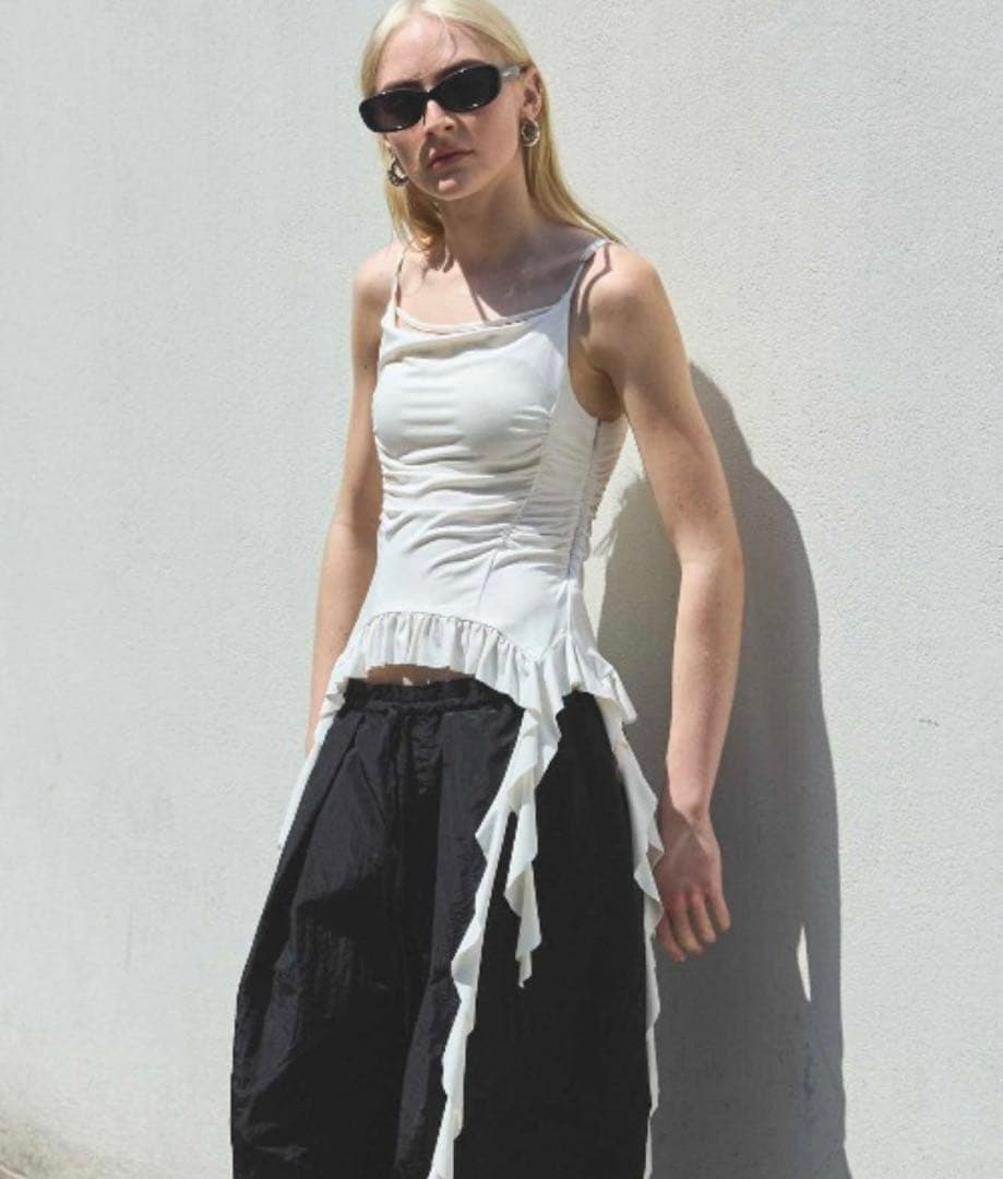 Maison Special フリル付きホワイトタンクトップ