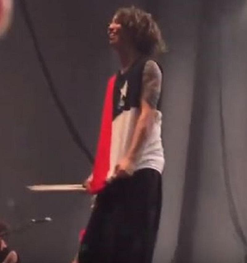 ONE OK ROCK ワンオクロック 南米公演 TOMOYA 実着用 シャツ