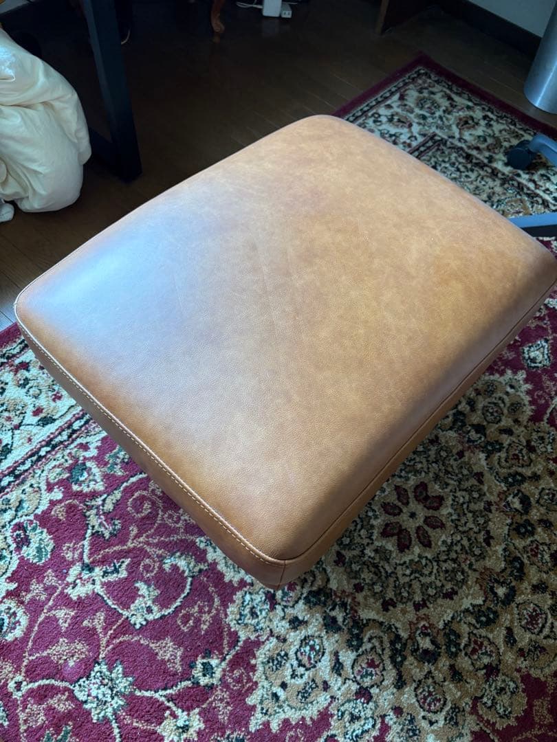 本革オットマン ニトリ