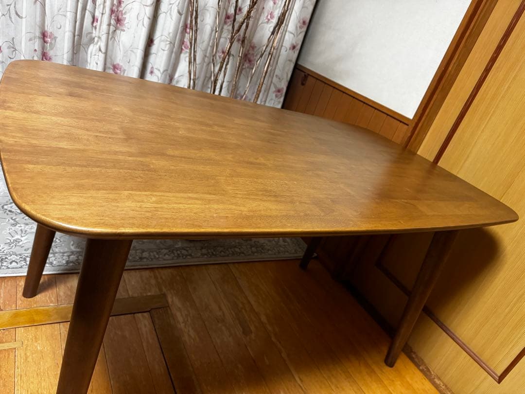 【期間限定 12/30まで】ニトリ ダイニングテーブル ナッツ 幅130 美品