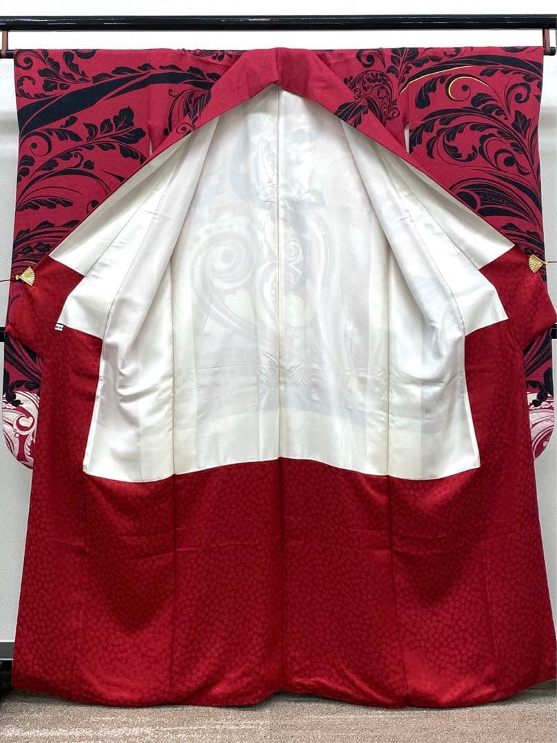 振袖 豪華 銀通し ストーン 紋意匠 個性的 身丈160cm パールトーン加工済