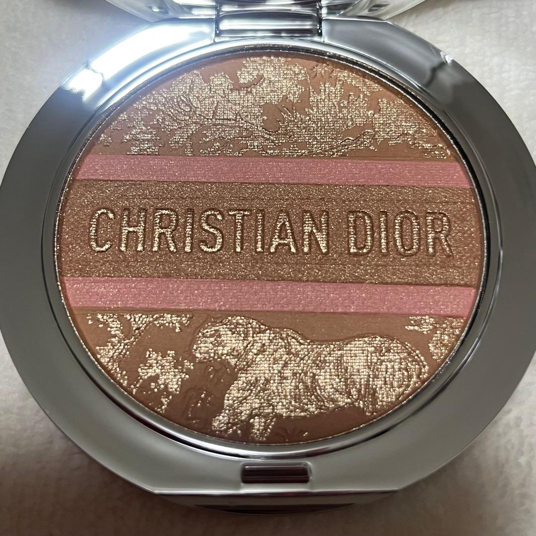 新品未使用 限定色 ディオールスキンフォーエヴァーヌードブロンズグロウ 032