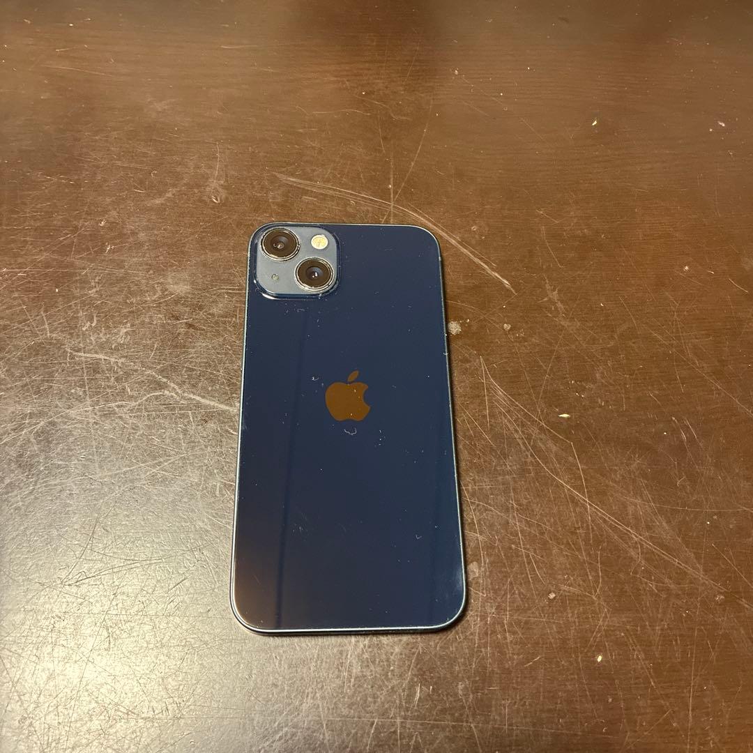 Apple iPhone 13 本体
