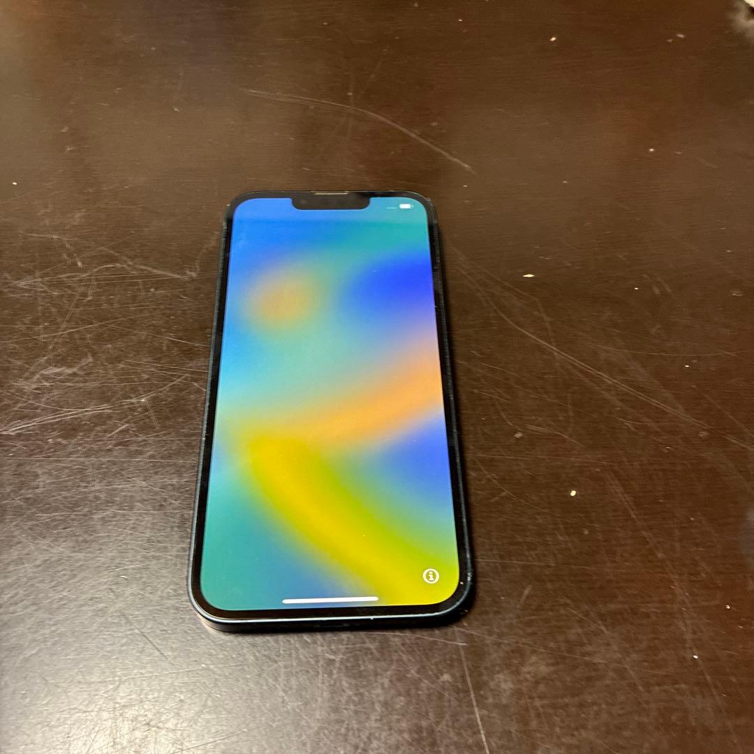 Apple iPhone 13 本体