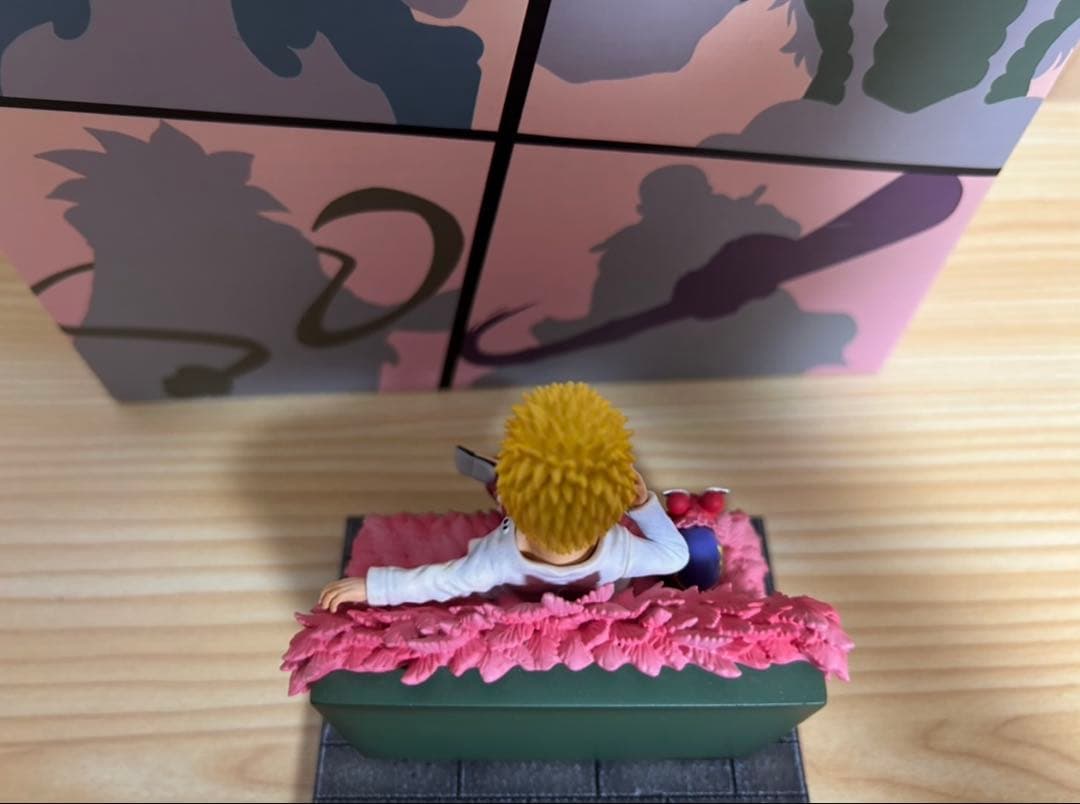 ドフラミンゴ　フィギュア　A+Studio