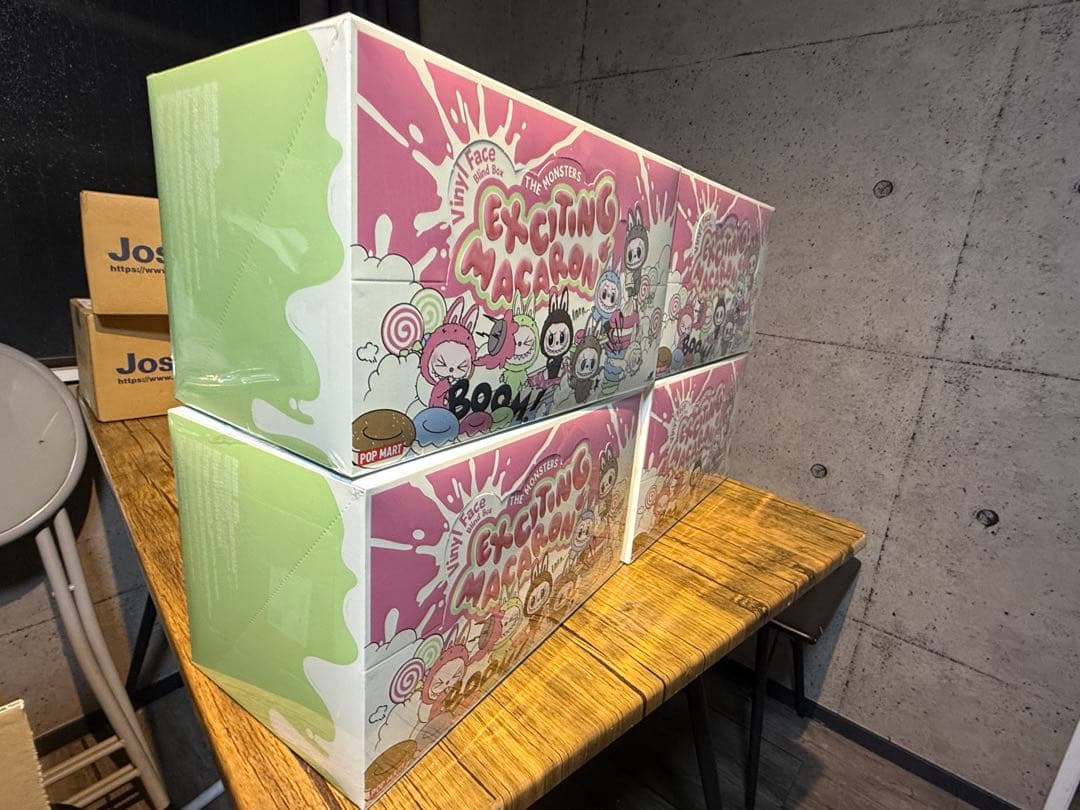 4箱　POPMART MONSTERS Exciting Macaron ラブブ