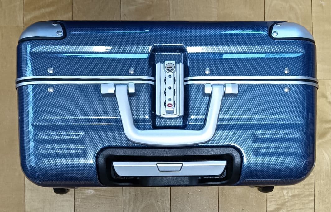 【未使用品・希少色】レジェンドウォーカー　横型キャリーケース　ポリカーボネート製