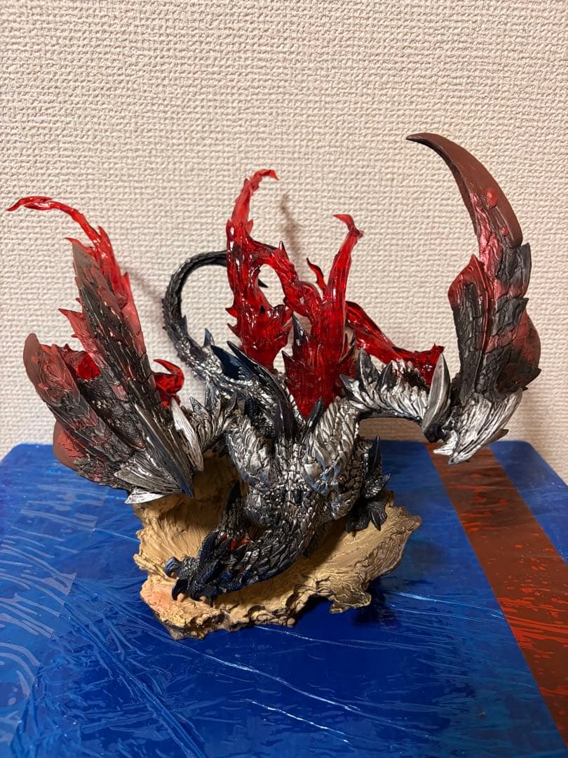 モンスターハンター　バルファルク　怒り　クリエイターズモデル　フィギュア 復刻版