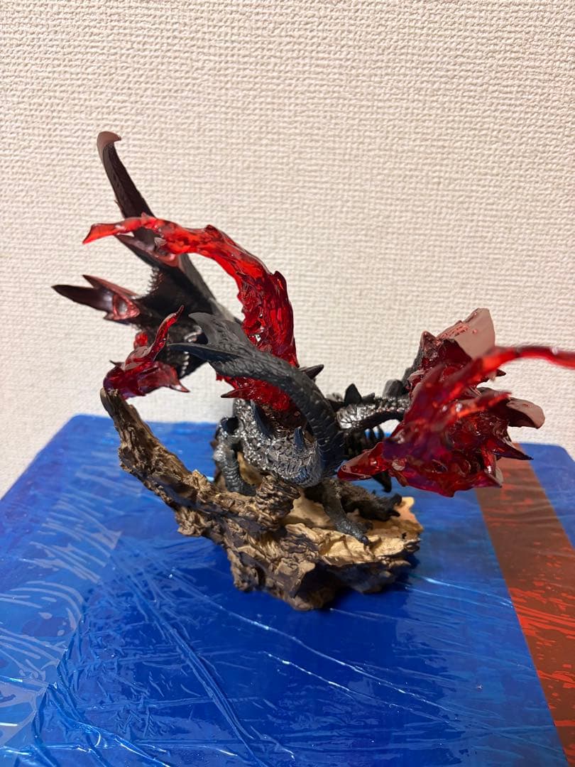 モンスターハンター　バルファルク　怒り　クリエイターズモデル　フィギュア 復刻版