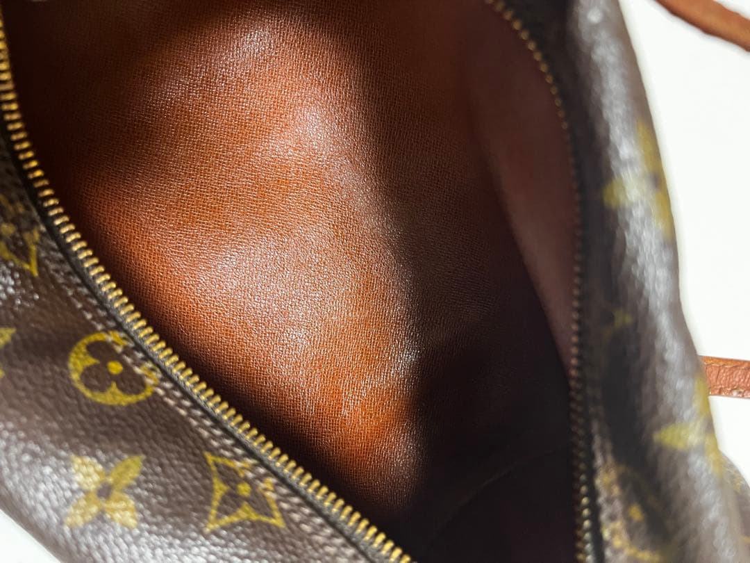 ルイヴィトン LOUIS VUITTON モノグラム パピヨン26