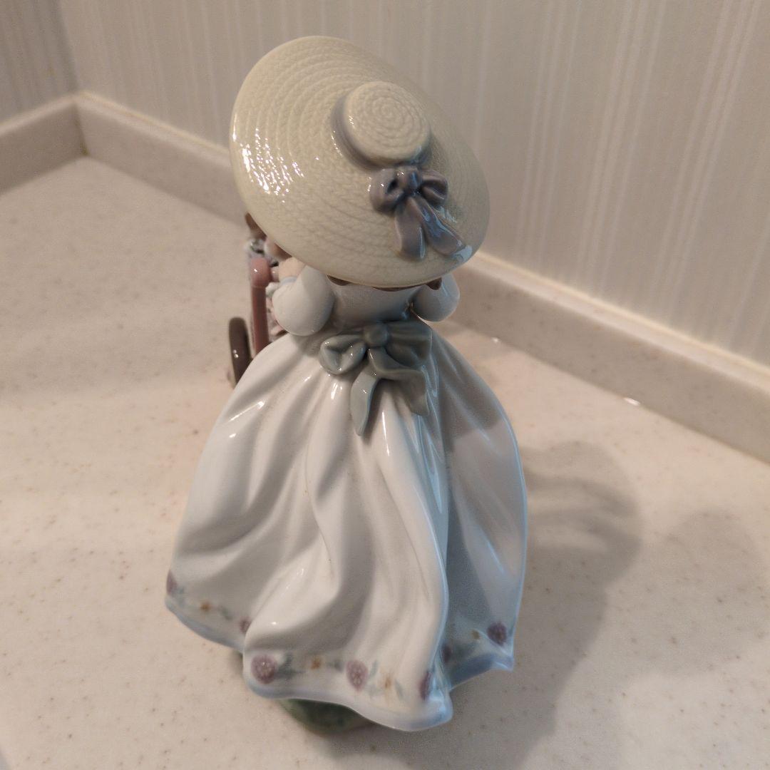 【希少】Lladro　リヤドロ　女性　猫　花　花籠　麦わら帽子