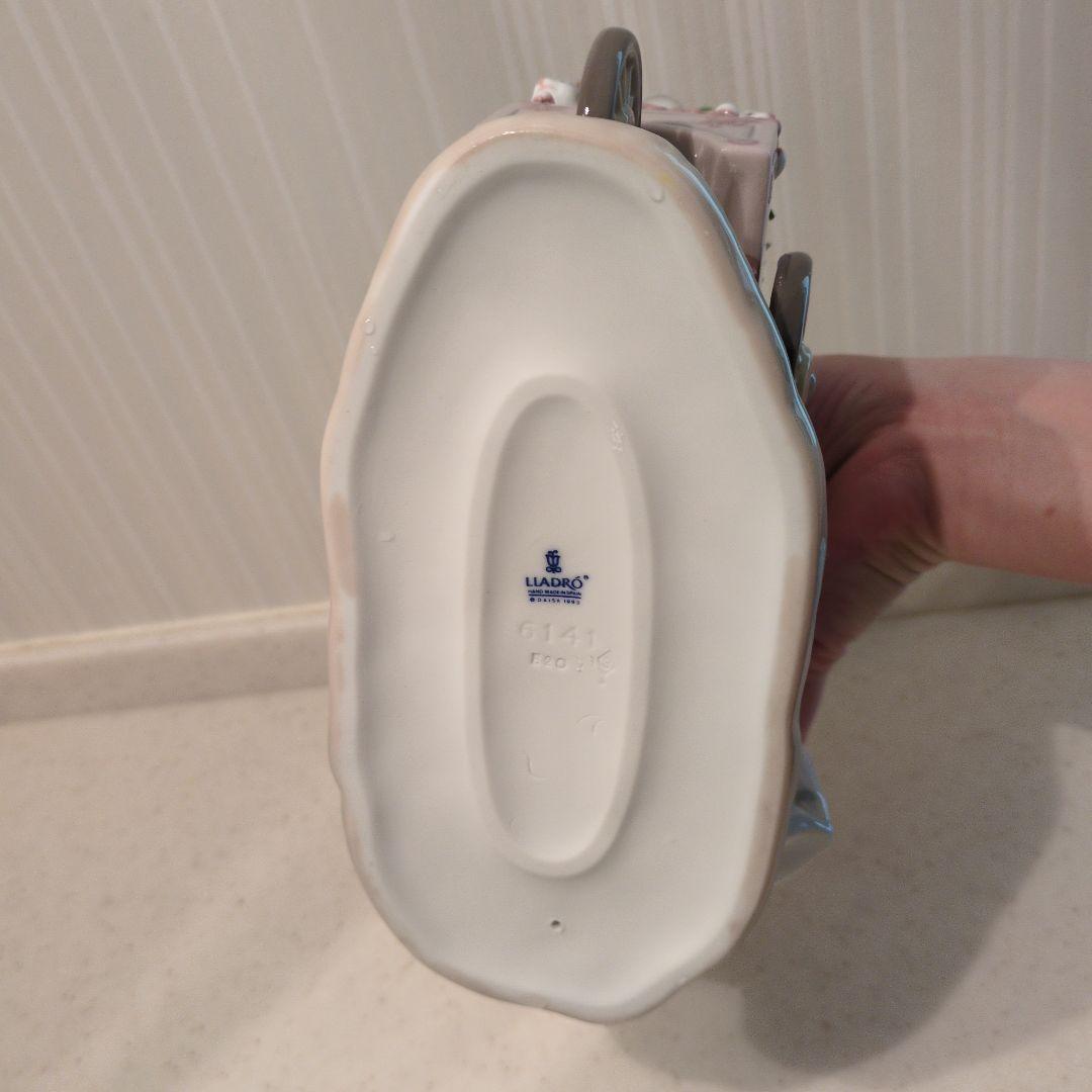 【希少】Lladro　リヤドロ　女性　猫　花　花籠　麦わら帽子