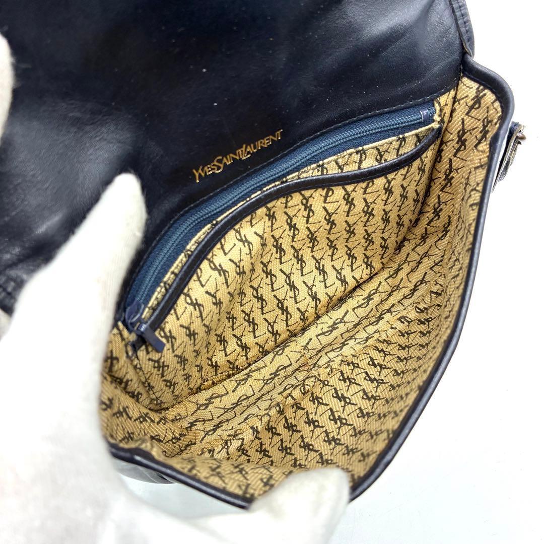 美品 イヴサンローラン ショルダーバッグ 斜め掛け YSLロゴ レザー 濃紺