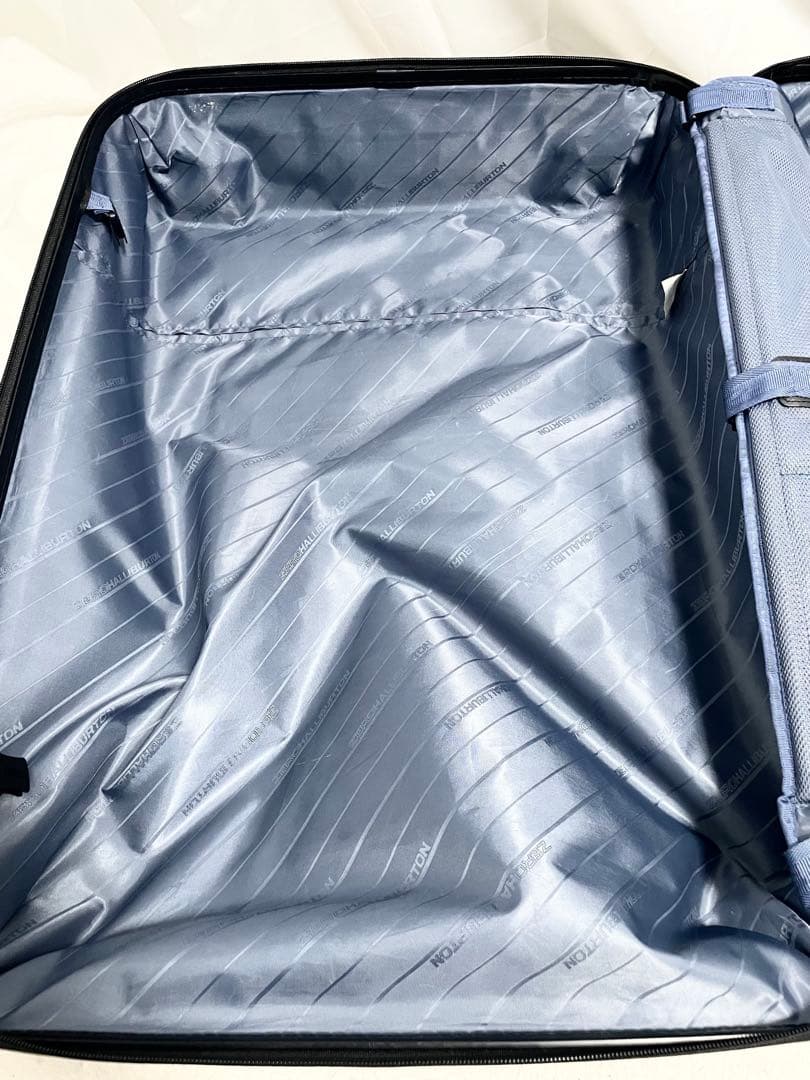 ゼロハリバートン スーツケース キャリーケース 70L ロゴ 金具 大容量 黒