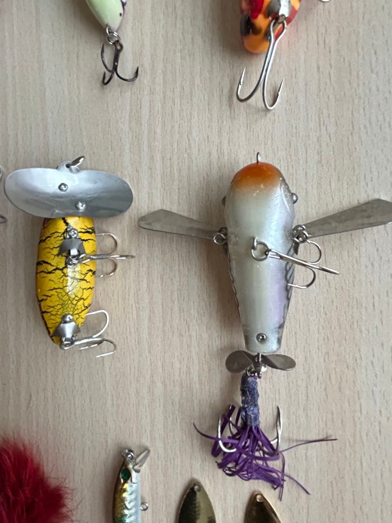 SMITH キャタピー、他ナマズ、バス、雷魚ルアー10個