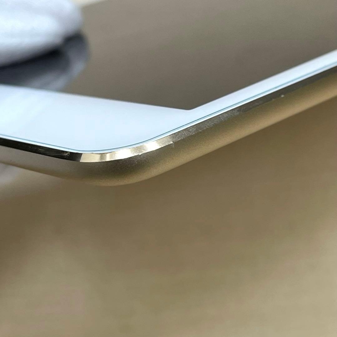 【T】Apple アップル iPad mini4 タブレット docomo◯