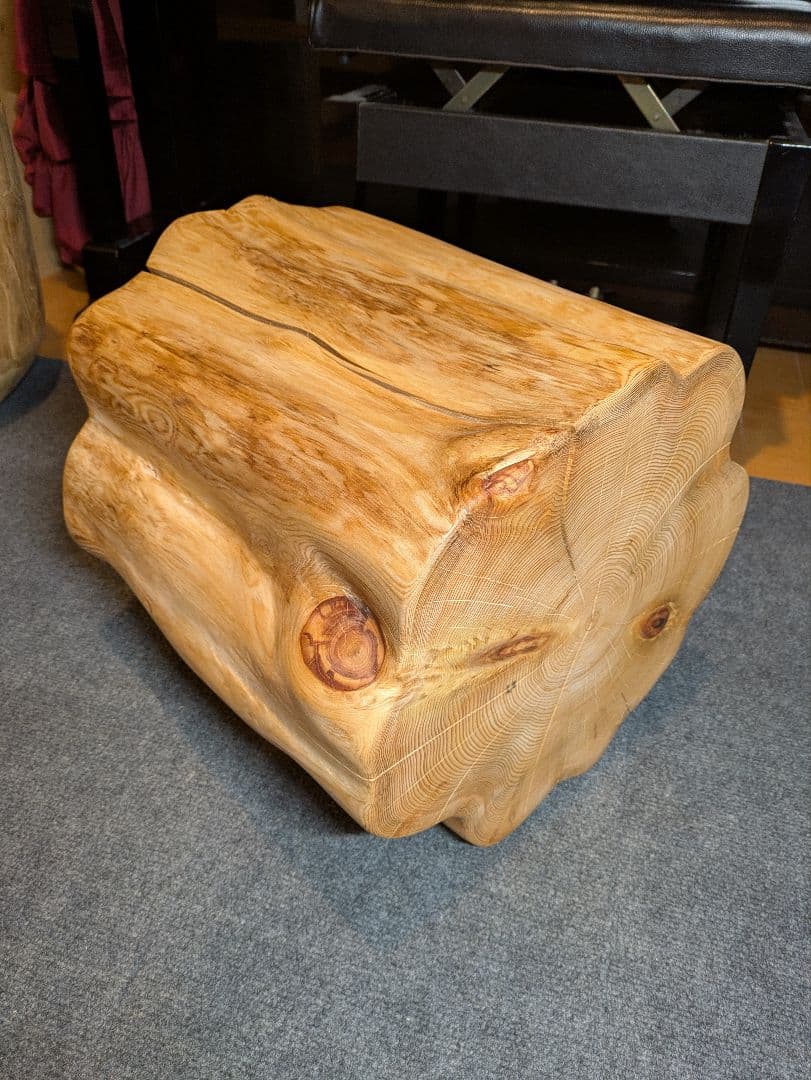 天然ヒバ　大型　切り株　丸太　椅子　スツール　テーブル　高さ約40.5㎝