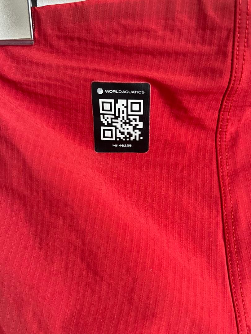 【新品同様】ミズノ 男子競泳水着 XS FINAマーク 大会用