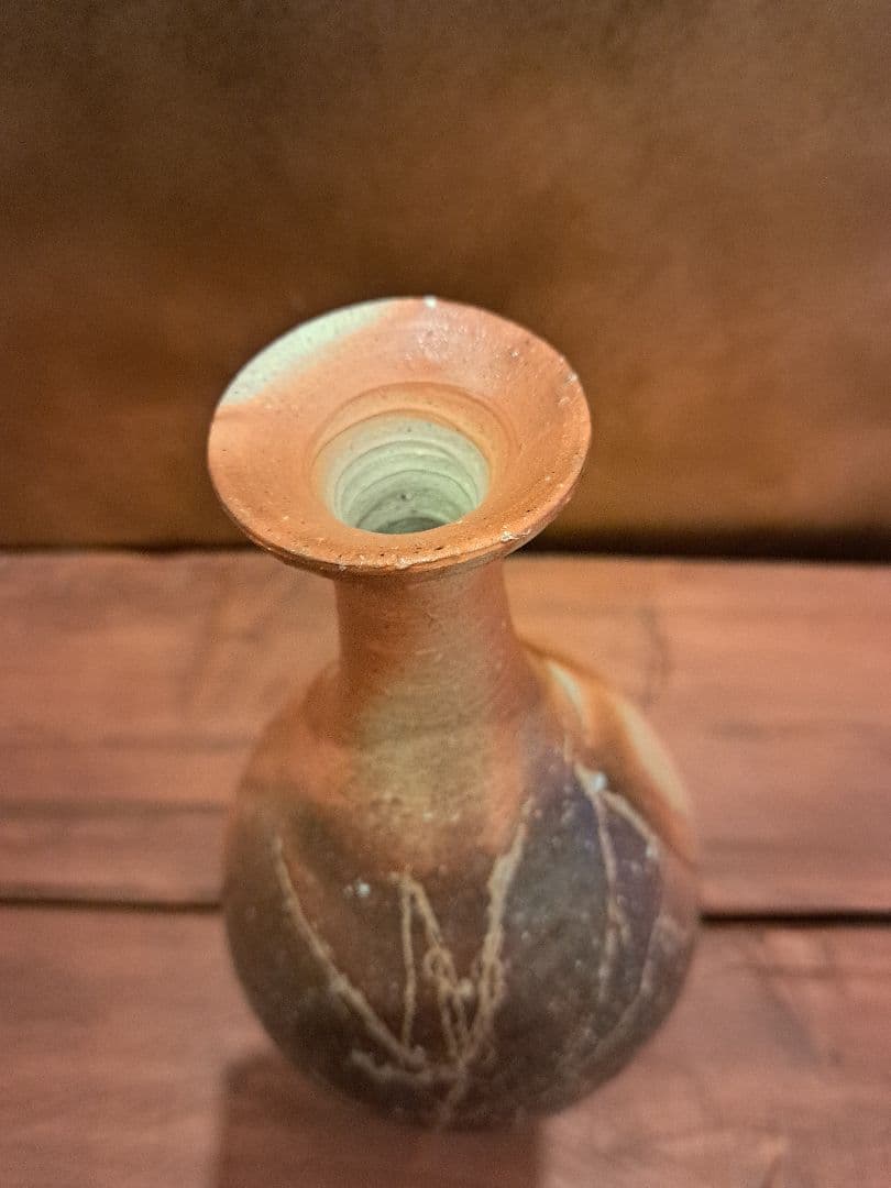 人間国宝　伊勢崎淳　花入　※箱なし