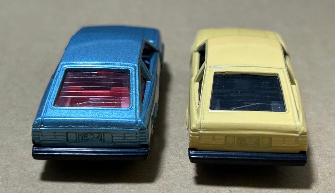 トミカ トヨタ カローラレビン 2台セット