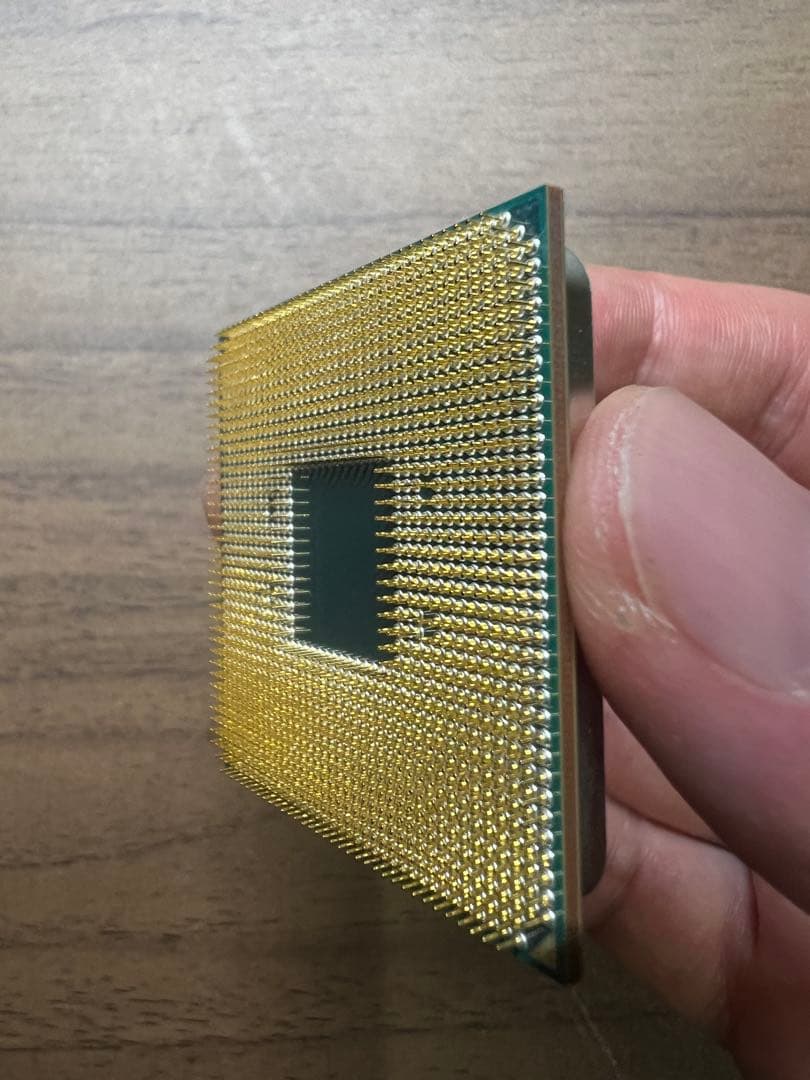 AMD Ryzen 7 5700x(箱あり)