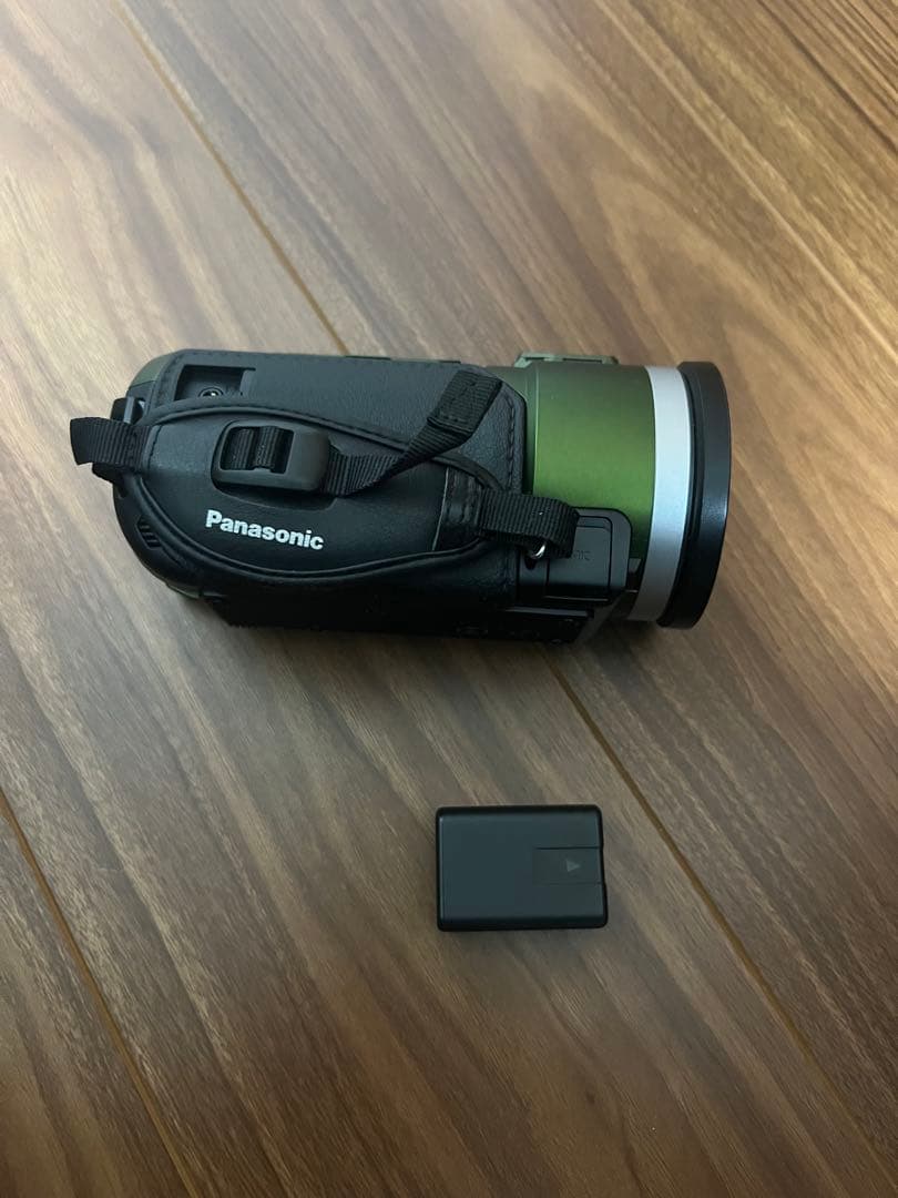 Panasonic 4Kビデオカメラ 本体と付属品