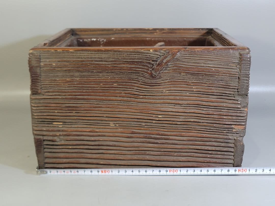 DT597 侘び寂び 古材 舟板 四方 火鉢 五徳付 古民具