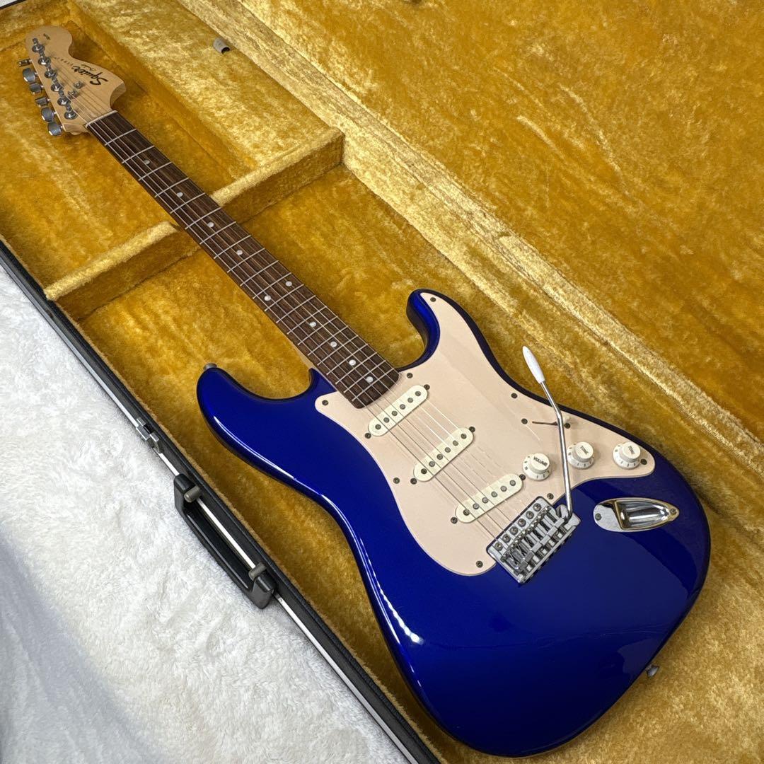 スクワイヤー　ストラトキャスター　ブルーメタリック