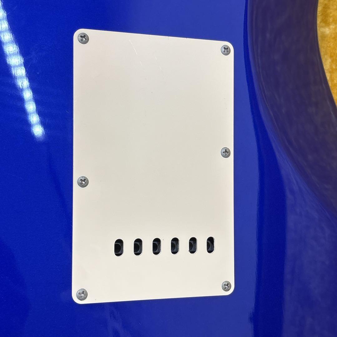 スクワイヤー　ストラトキャスター　ブルーメタリック