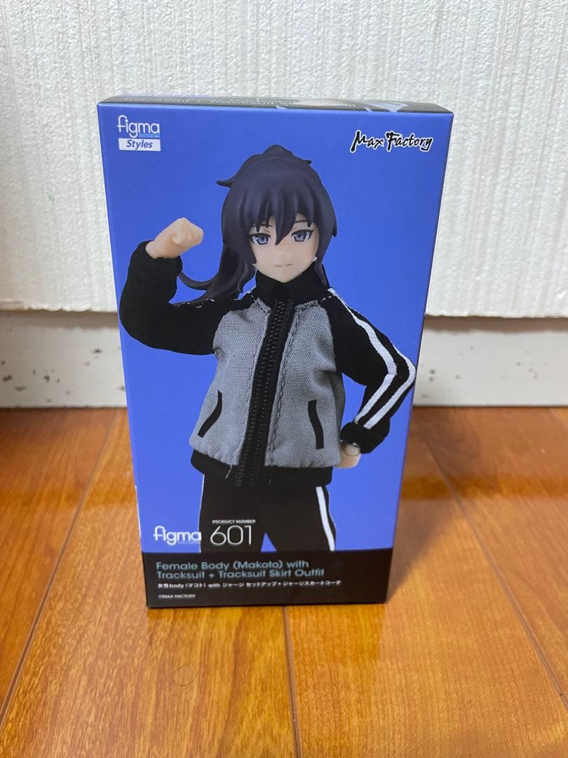 【未開封】 figma 601 女性body マコト ジャージ ＋ スカート　①