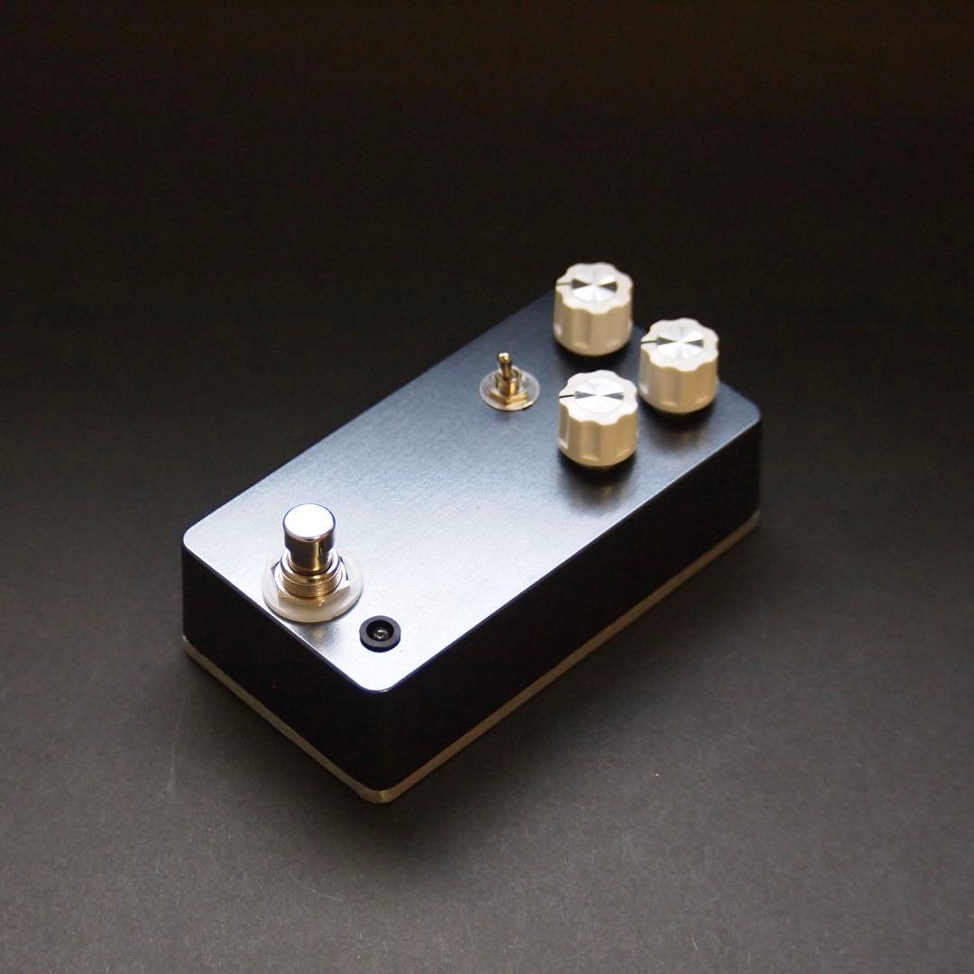 ギター Haunting Mids clone