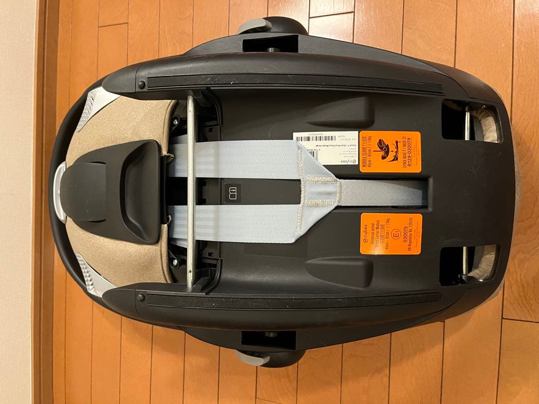 ⭐︎ぽにょ⭐︎ cybex CLOUD T i-Size＋ベースt