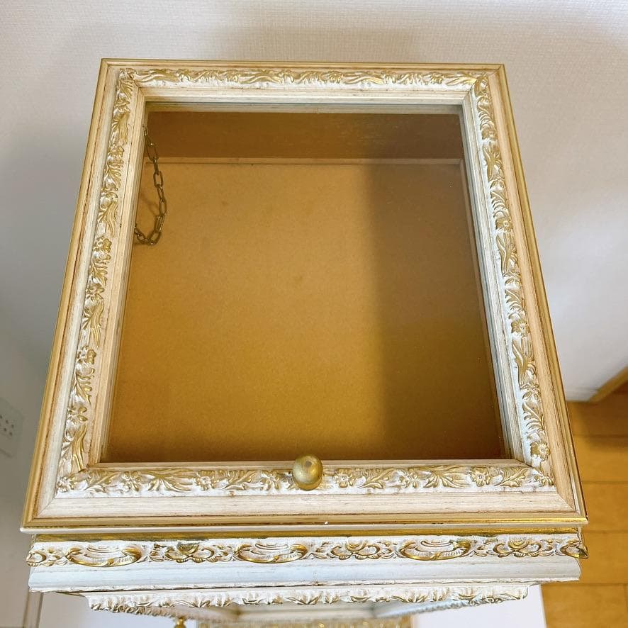 【イタリア製】金彩装飾 キュリオケース ガラスキャビネット アンティーク調