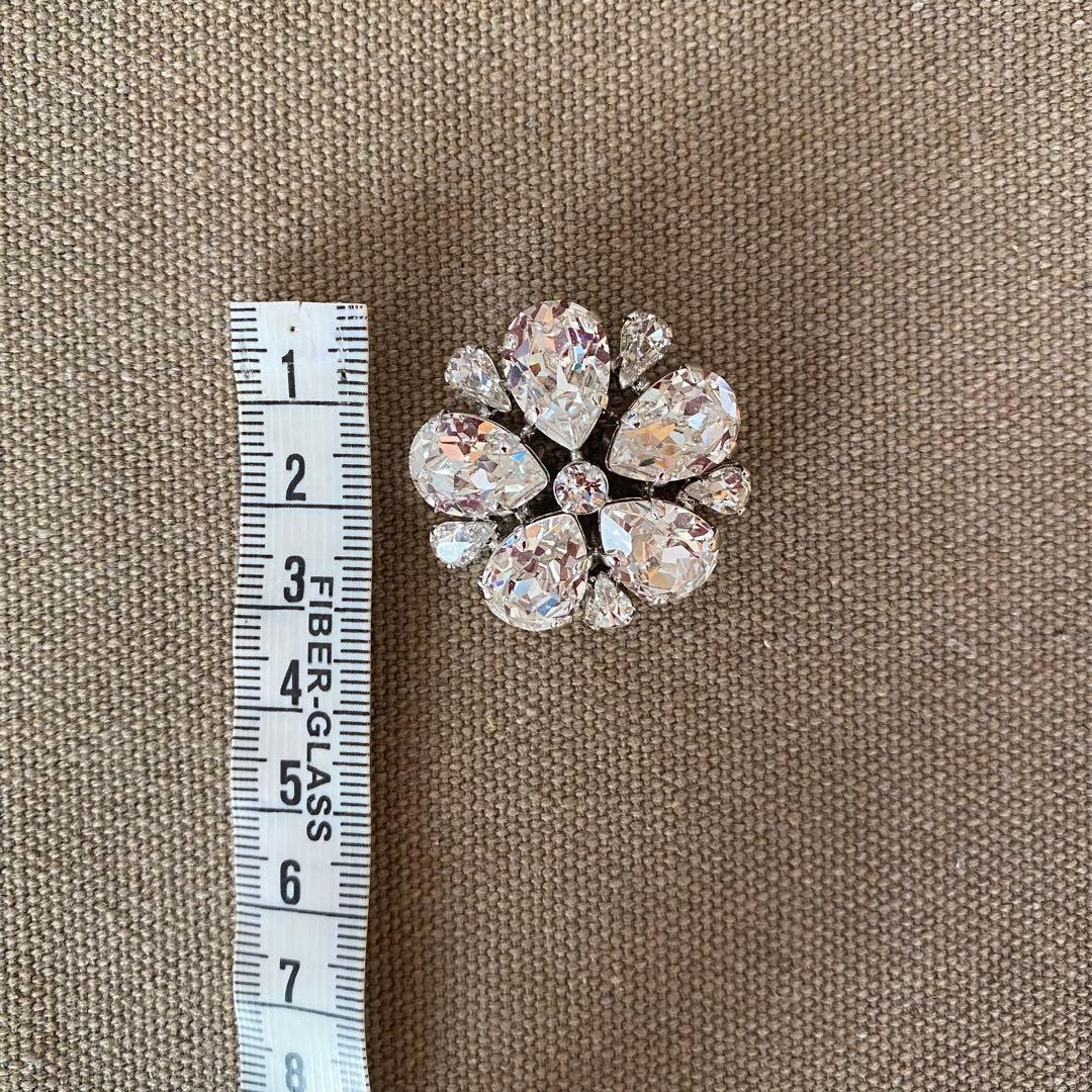 Rene ルネ 花型 ブローチ レディース