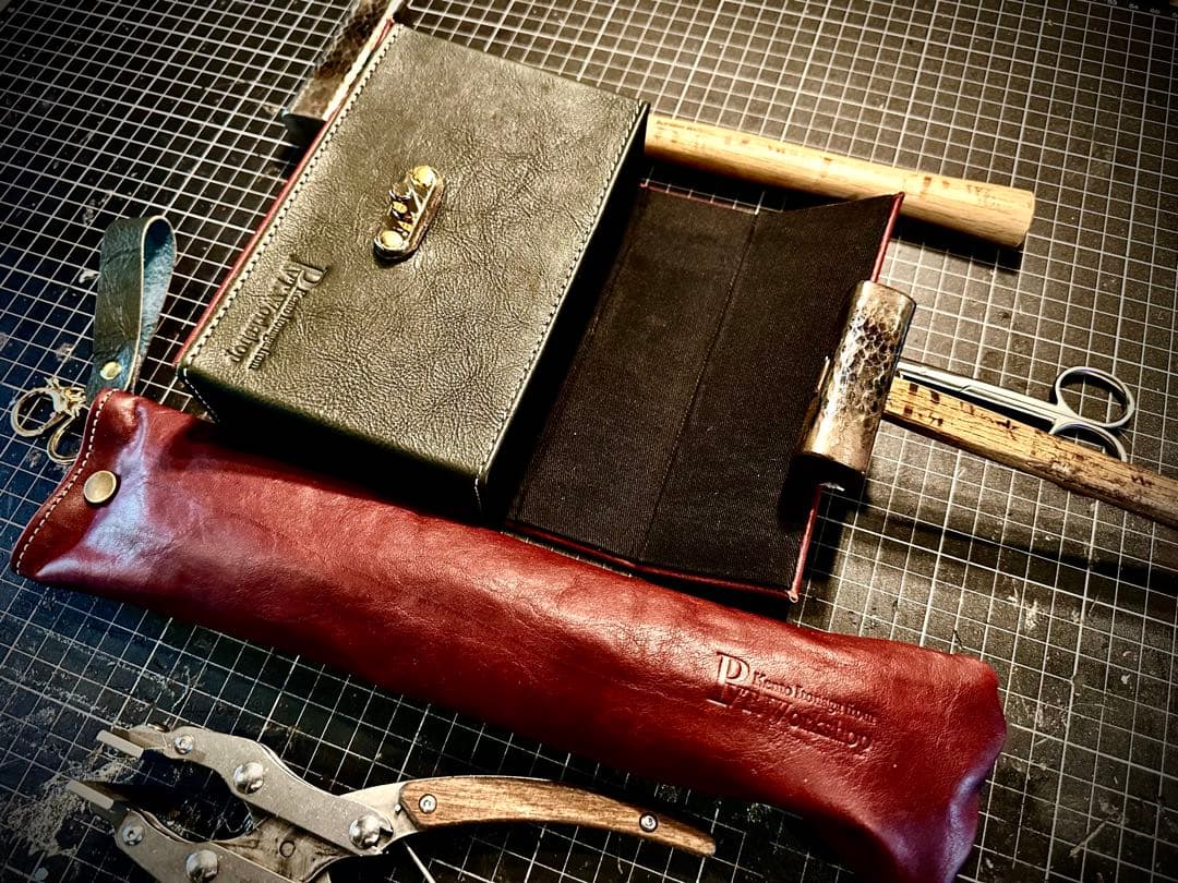 感謝祭SALE! Pvt.Workshop 極 本革　デッキ/ハーフプレマケース