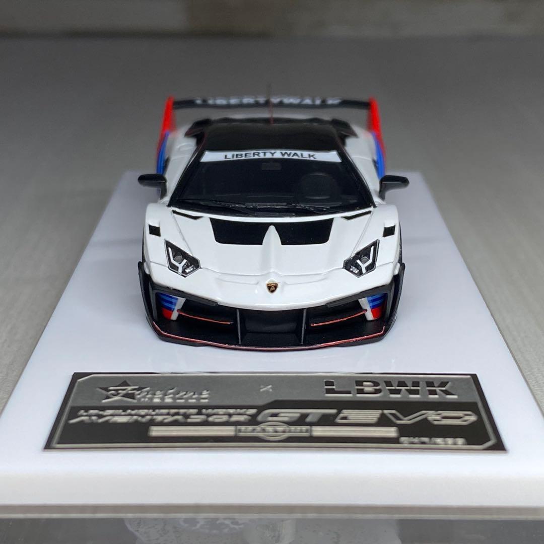 ミニカー FuelMe 1/64 LBWK 700 GT EVO MARTINI