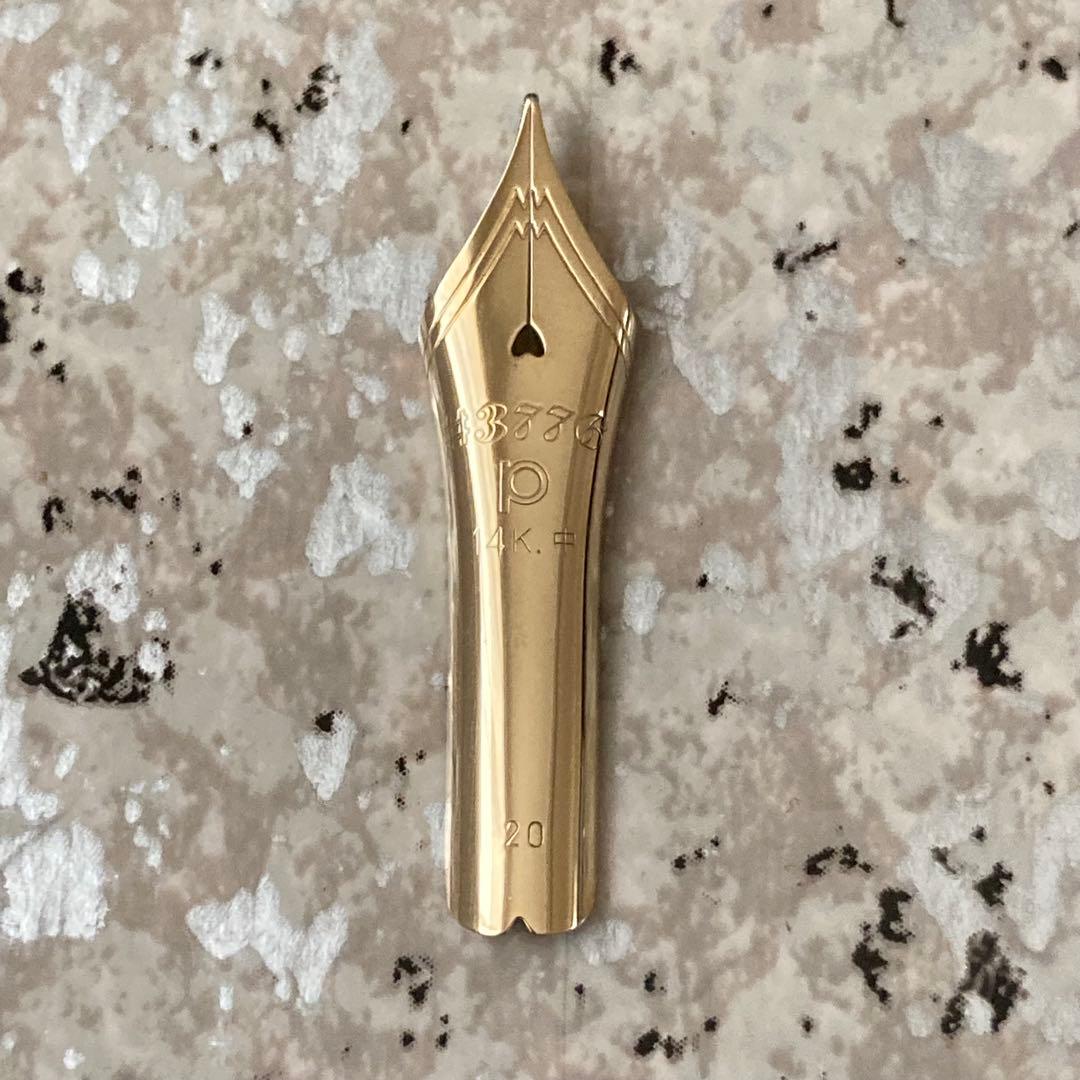 #190 未使用品 万年筆 PLATINUMプラチナ ギャザード 14k