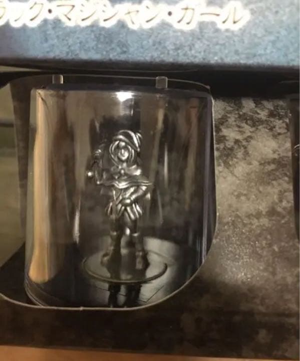 遊戯王 非売品 ダンジョンダイスモンスターズBOX ブラックマジシャン　シルバー