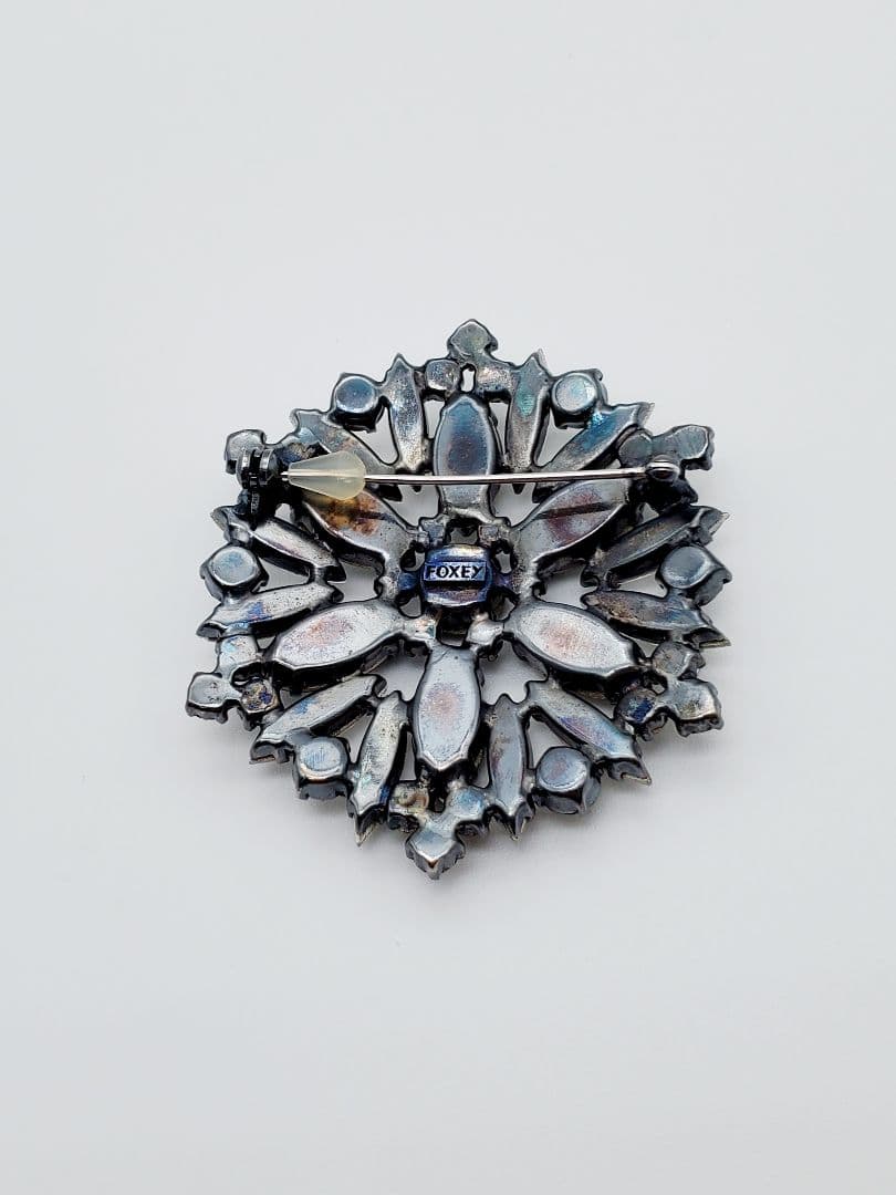 フォクシーブローチGARDEN