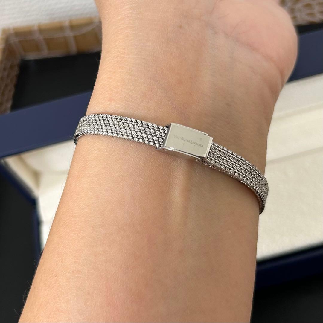 【保証書•ケース付】ヴァンドーム青山•腕時計•ダイヤモンド0.11カラット