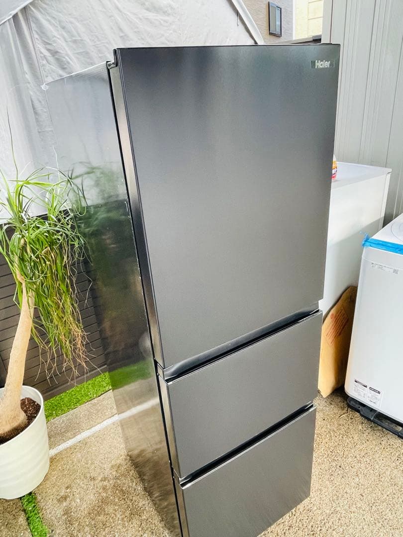 冷蔵庫　haier 2023年製 286L 綺麗です^_^