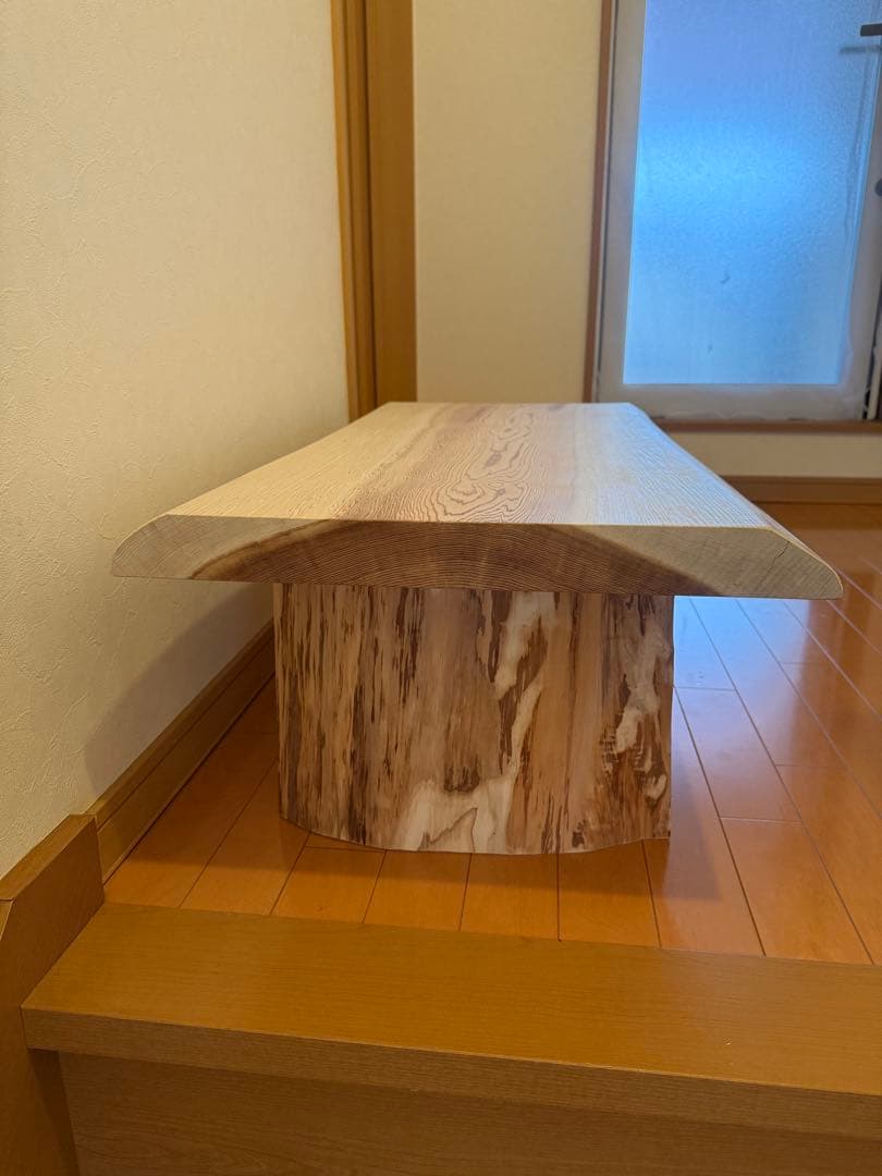 天然杉高級節なし中杢目テーブル　一枚板唯一無二‼️