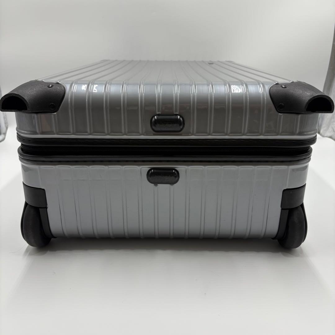 美品 廃盤品 リモワ サルサ 63L スーツケース 2輪 シルバー系 旅行 出張