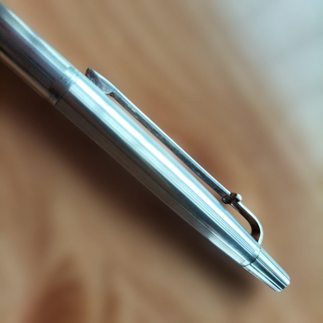 カランダッシュマディソンスイス刻印シルバー メタルボールペン 本体替芯付