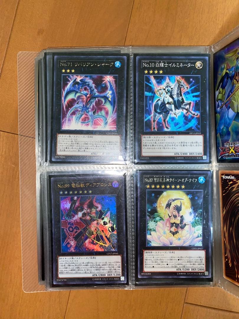 遊戯王　　カード約800枚　公式収納ケース　引退品