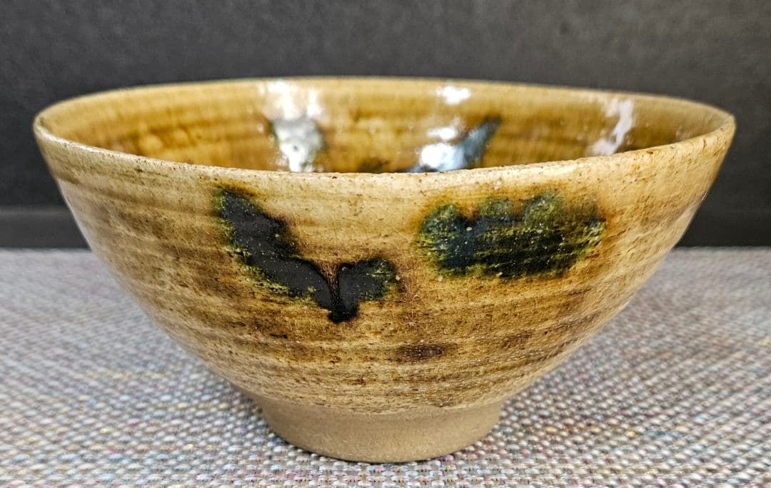 【名碗❗】
時代古作品】明治時代　瀬戸織部　黄瀬戸　織部　たんぱん海鼠釉　茶碗