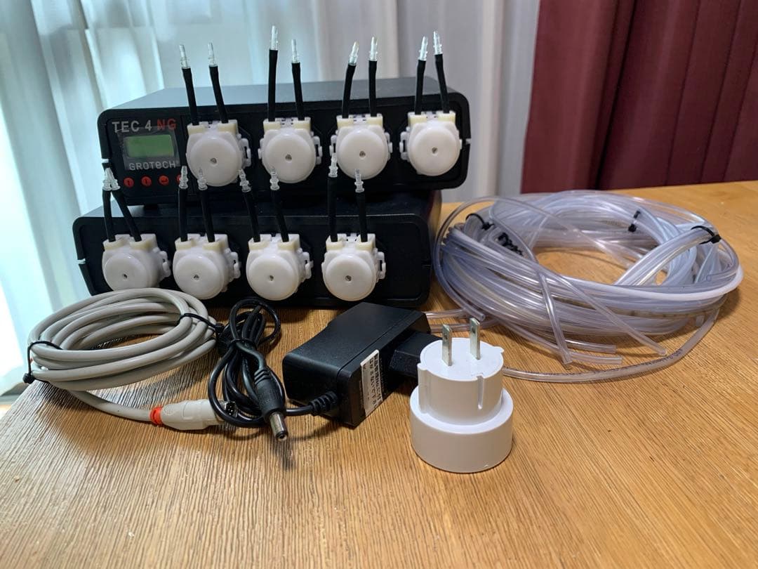 ドージングポンプTEC-4➕TEC-4 NG 8連☆