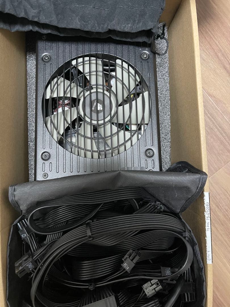 CORSAIR 電源ユニット　HX1000i （1000w）