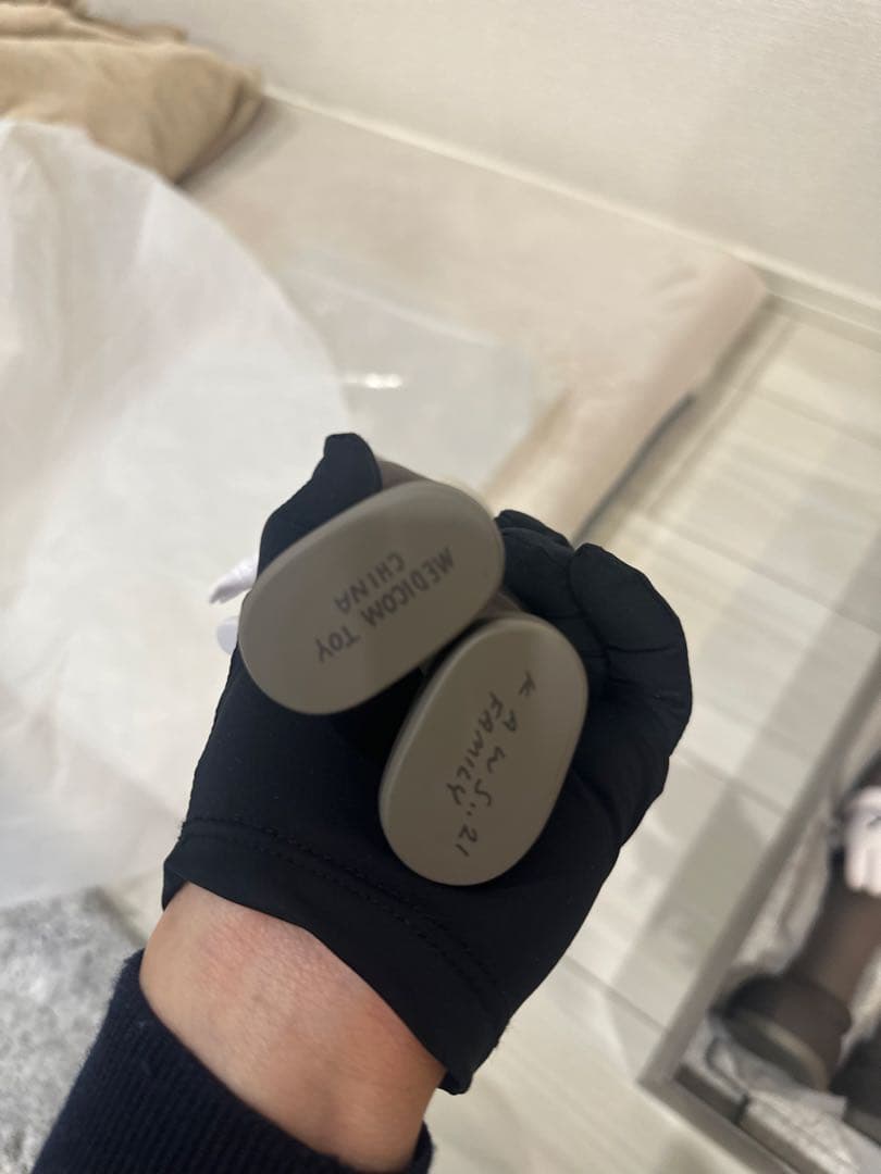 kaws family brown カウズ フィギュア